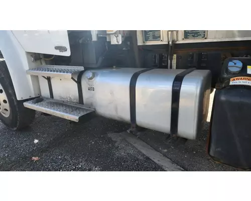 Freightliner M2 106 Fuel Tank