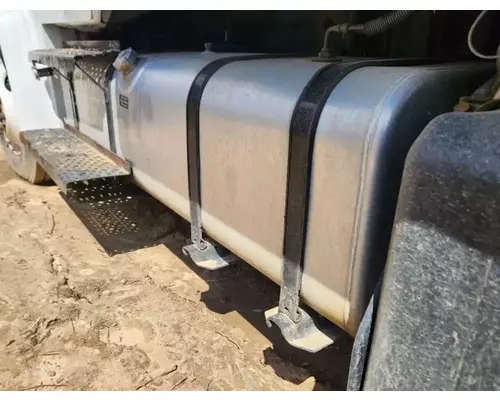 Freightliner M2 106 Fuel Tank