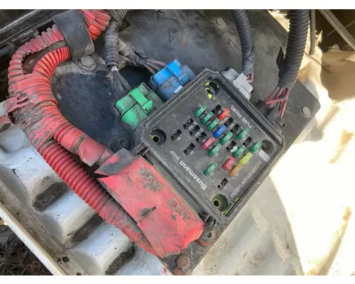 Freightliner M2 106 Fuse Box