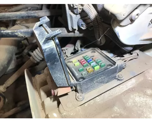 Freightliner M2 106 Fuse Box