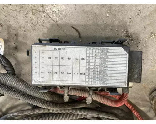 Freightliner M2 106 Fuse Box