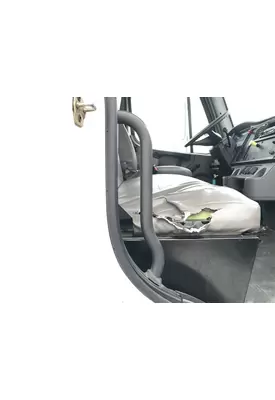 Freightliner M2 106 Grab Handle