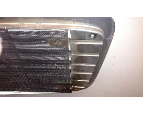 Freightliner M2 106 Grille