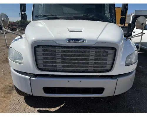 Grille FREIGHTLINER M2 106 DTI Trucks