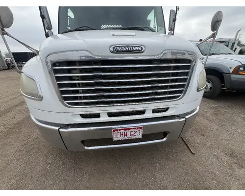 Grille FREIGHTLINER M2 106 DTI Trucks
