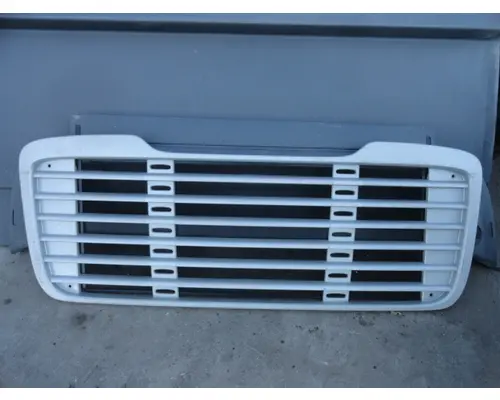 Grille FREIGHTLINER M2 106 Sam's Riverside Truck Parts Inc