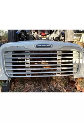 Freightliner M2 106 Grille
