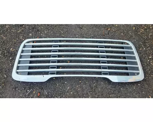 Freightliner M2 106 Grille