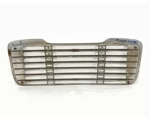 Freightliner M2 106 Grille