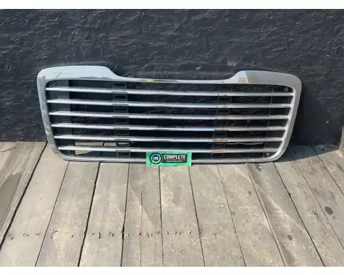 Grille Freightliner M2 106 Complete Recycling Group LLC