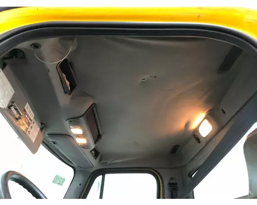 Freightliner M2 106 Headliner