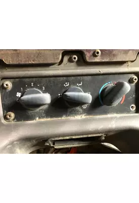 Freightliner M2 106 Heater & AC Temperature Control