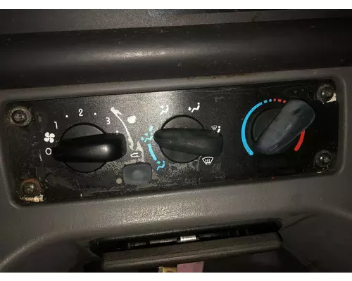 Freightliner M2 106 Heater & AC Temperature Control