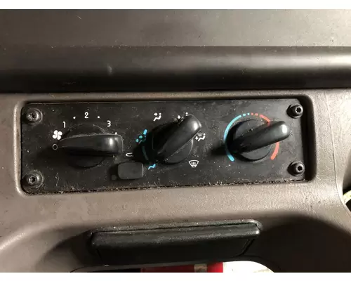 Freightliner M2 106 Heater & AC Temperature Control