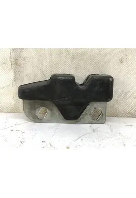 Freightliner M2 106 Hood Rest