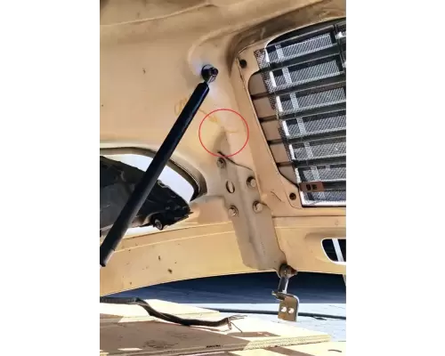 Freightliner M2 106 Hood