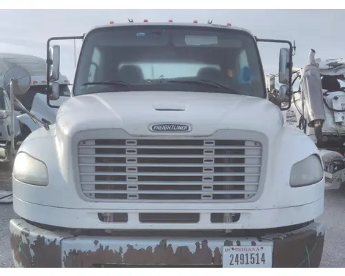 Hood FREIGHTLINER M2 106 LKQ Heavy Truck - Tampa