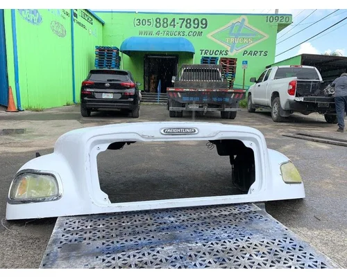 Hood FREIGHTLINER M2 106 4-trucks Enterprises LLC