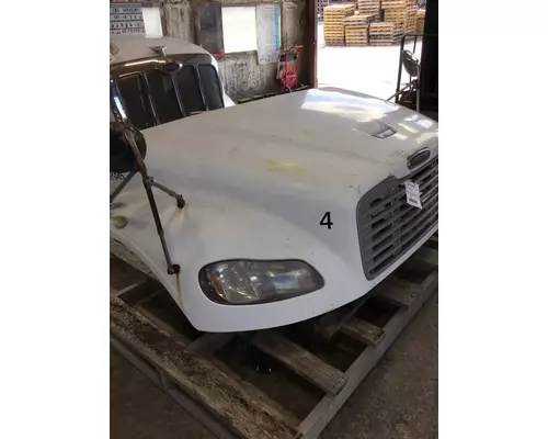 Hood Freightliner M2-106 River City Truck Parts Inc.