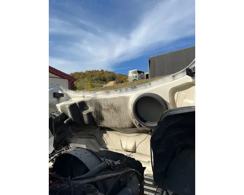Freightliner M2-106 Hood