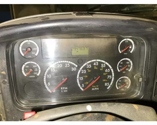 Freightliner M2 106 Instrument Cluster