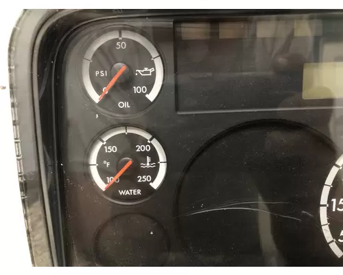 Freightliner M2 106 Instrument Cluster