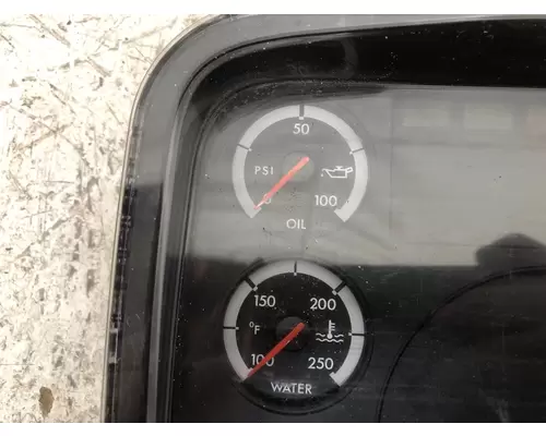 Freightliner M2 106 Instrument Cluster