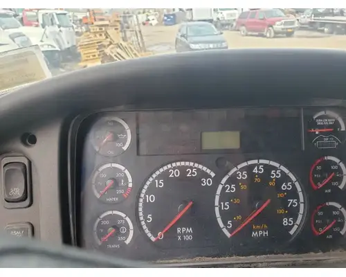 Freightliner M2 106 Instrument Cluster