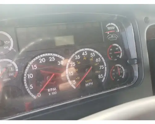 Freightliner M2 106 Instrument Cluster