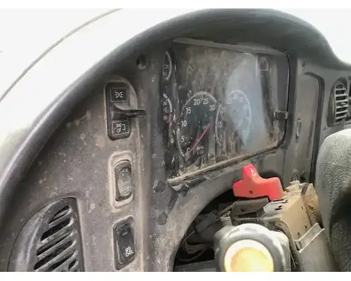 Instrument Cluster Freightliner M2 106 HOLST TRUCK PARTS