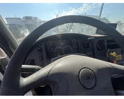Instrument Cluster FREIGHTLINER M2 106 DTI Trucks