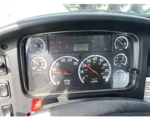 Freightliner M2 106 Instrument Cluster