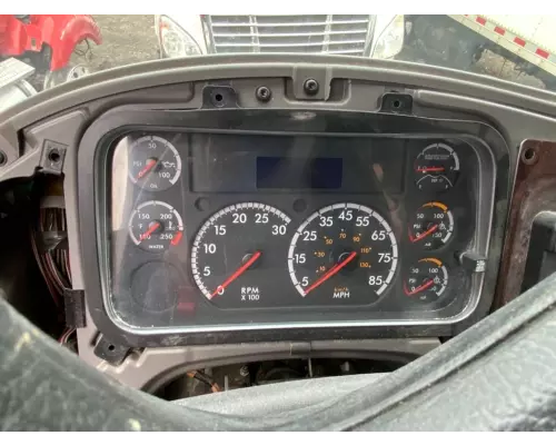 Freightliner M2 106 Instrument Cluster