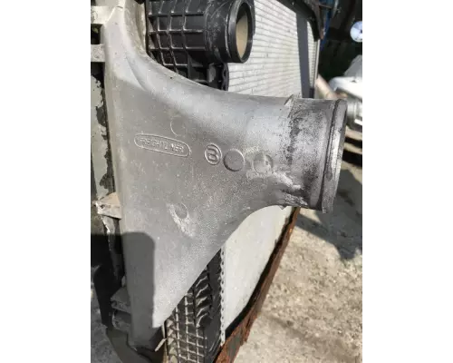 Freightliner M2 106 Intercooler