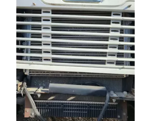 Freightliner M2 106 Intercooler