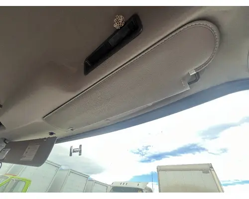 Interior Sun Visor FREIGHTLINER M2 106 DTI Trucks