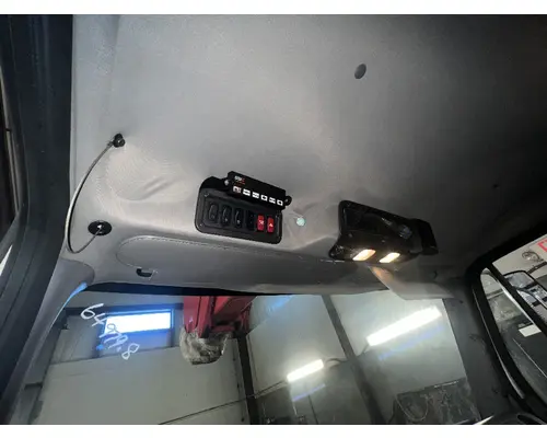 Interior Sun Visor FREIGHTLINER M2 106 DTI Trucks