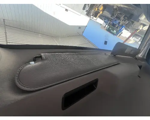 Interior Sun Visor FREIGHTLINER M2 106 DTI Trucks