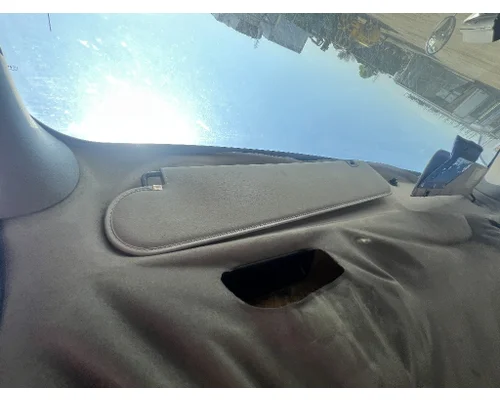 Interior Sun Visor FREIGHTLINER M2 106 DTI Trucks