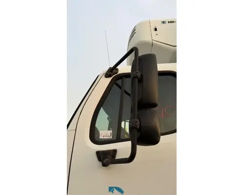 Freightliner M2 106 Mirror (Interior)