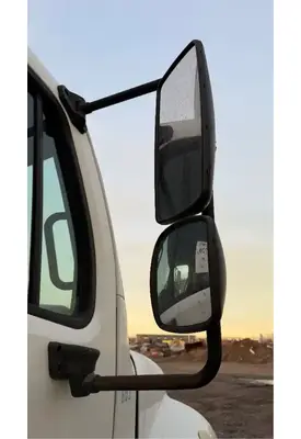 Freightliner M2 106 Mirror (Interior)