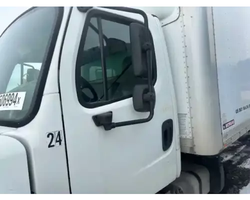 Freightliner M2 106 Mirror (Side View)