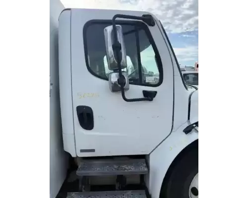 Freightliner M2 106 Mirror (Side View)