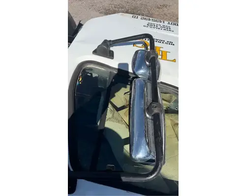 Freightliner M2 106 Mirror (Side View)