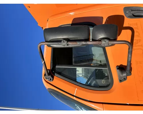 Mirror (Side View) FREIGHTLINER M2 106 DTI Trucks