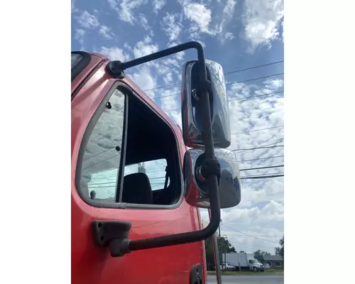 Freightliner M2 106 Mirror (Side View)