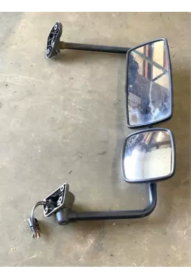 Freightliner M2 106 Mirror (Side View)