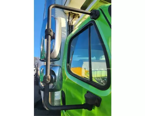 Freightliner M2 106 Mirror (Side View)