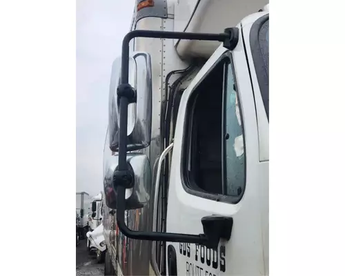 Freightliner M2 106 Mirror (Side View)