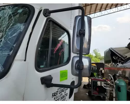 Freightliner M2 106 Mirror (Side View)